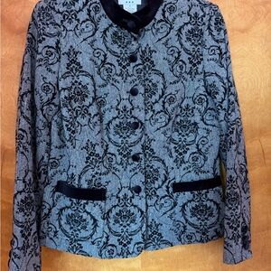 Covington Women's Elegant Black and Gray Patterned Blazer